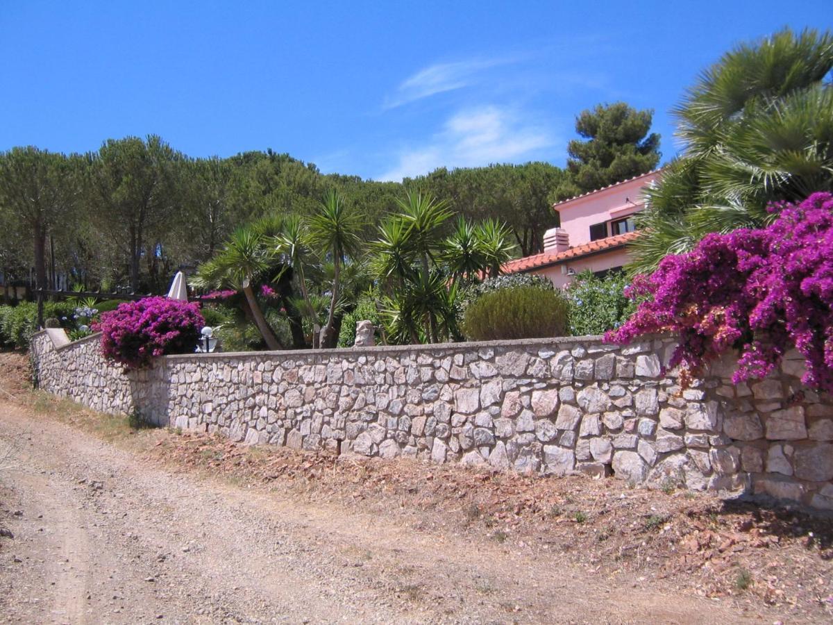 Studio-Appartment In Landhaus Mit Meerblick Porto Azzurro Buitenkant foto