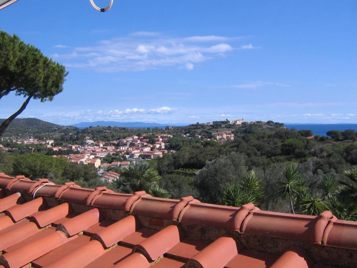 Studio-Appartment In Landhaus Mit Meerblick Porto Azzurro Buitenkant foto