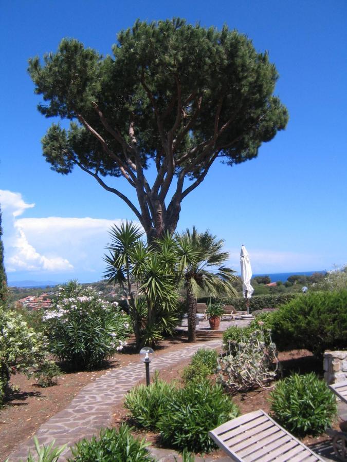 Studio-Appartment In Landhaus Mit Meerblick Porto Azzurro Buitenkant foto